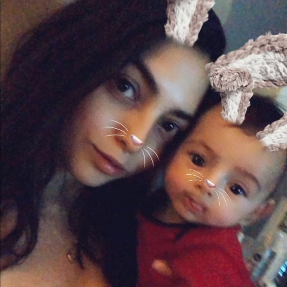 Meet your Posher, Agatha - Picture 1 of 1